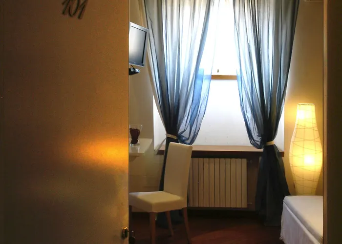 Museum Bed and Breakfast 3*