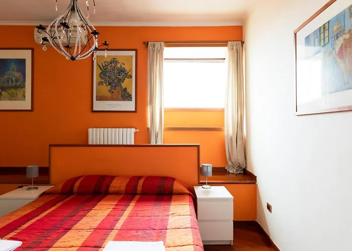 Museum Bed and Breakfast 3*