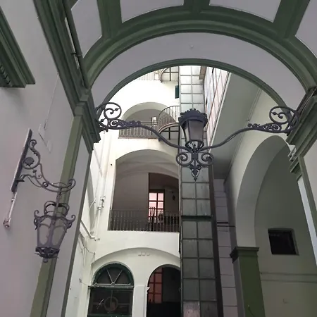 Museum 3* נאפולי